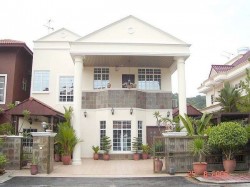front_entrance_med2